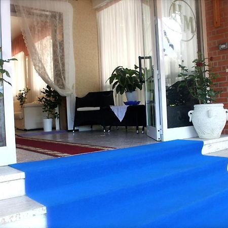 Hotel Manuela Cinquale Extérieur photo