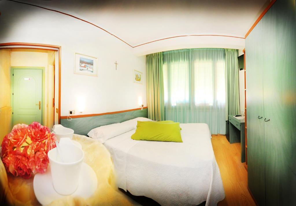 Hotel Manuela Cinquale Chambre photo
